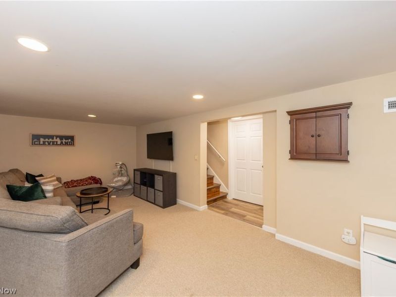 1210 E Miner Road, Mayfield Heights, OH 44124 Photo 27