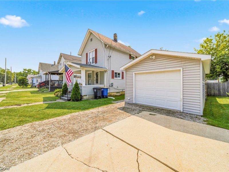 603 Thayer Avenue, Ashtabula, OH 44004 Photo 4