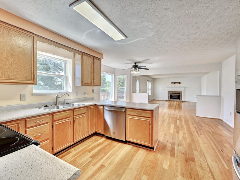 7819 Stockton Way, Florence, KY 41042 Photo 10