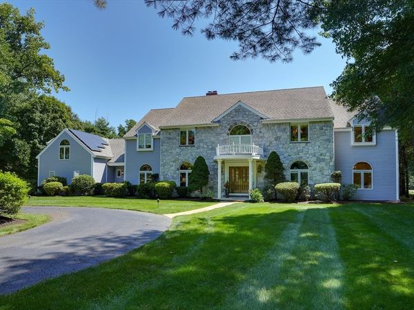 373 Caterina Hts, Concord, MA 01742