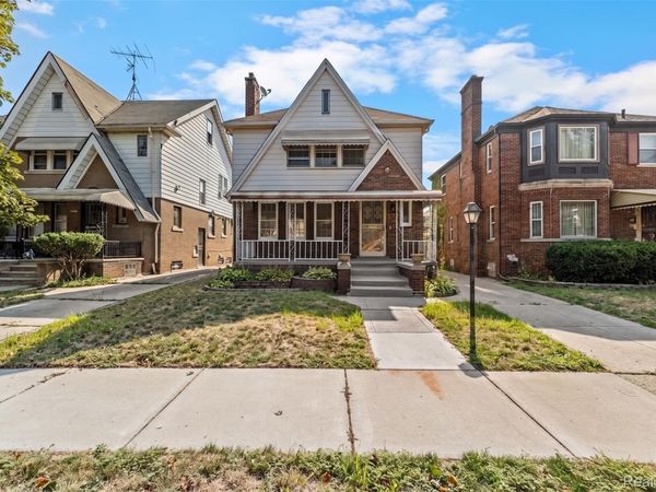 16224 Parkside Street, Detroit, Mi 48221