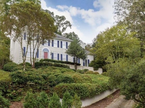 2798 Rangewood Drive NE, Atlanta, GA 30345