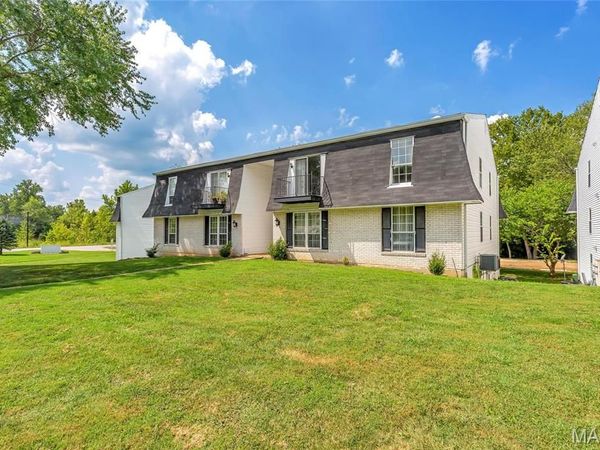 505 N Monroe Street, Unit 10, Pacific, MO 63069