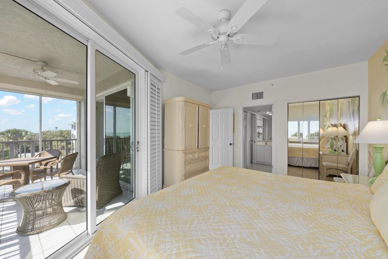 255 Periwinkle Way, Unit 5B, Sanibel, FL 33957 Photo