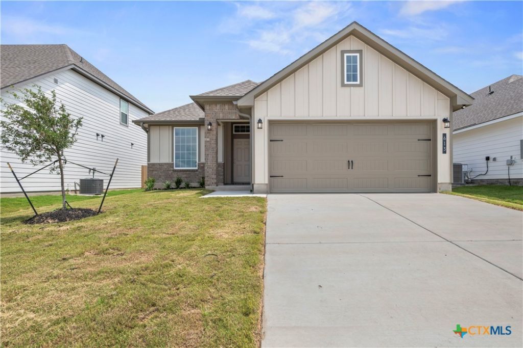 613 James Parker Circle , Killeen, TX 76542 Main Photo