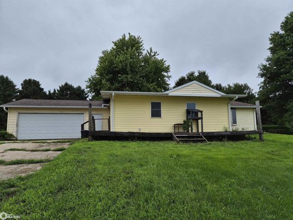 1255 430Th Avenue, Malcom, IA 50157