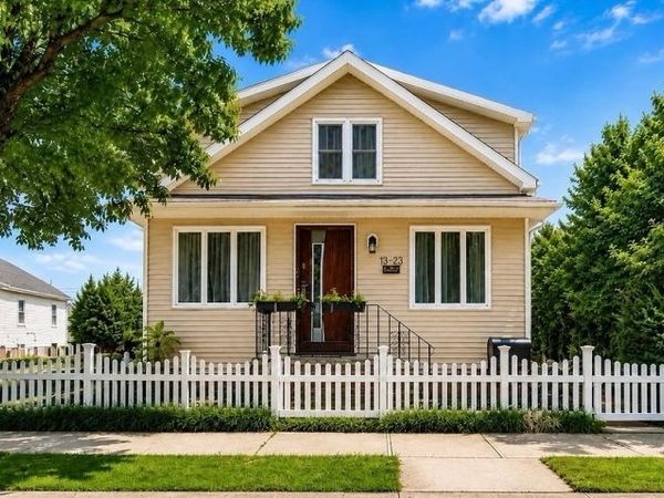 13 5Th St, Fair Lawn, NJ 07410