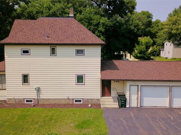 216 3rd Street N, Brownton, MN 55312