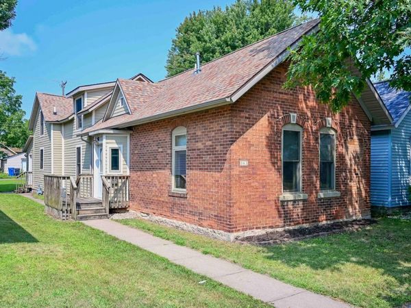 363 Chatfield Street, Winona, MN 55987