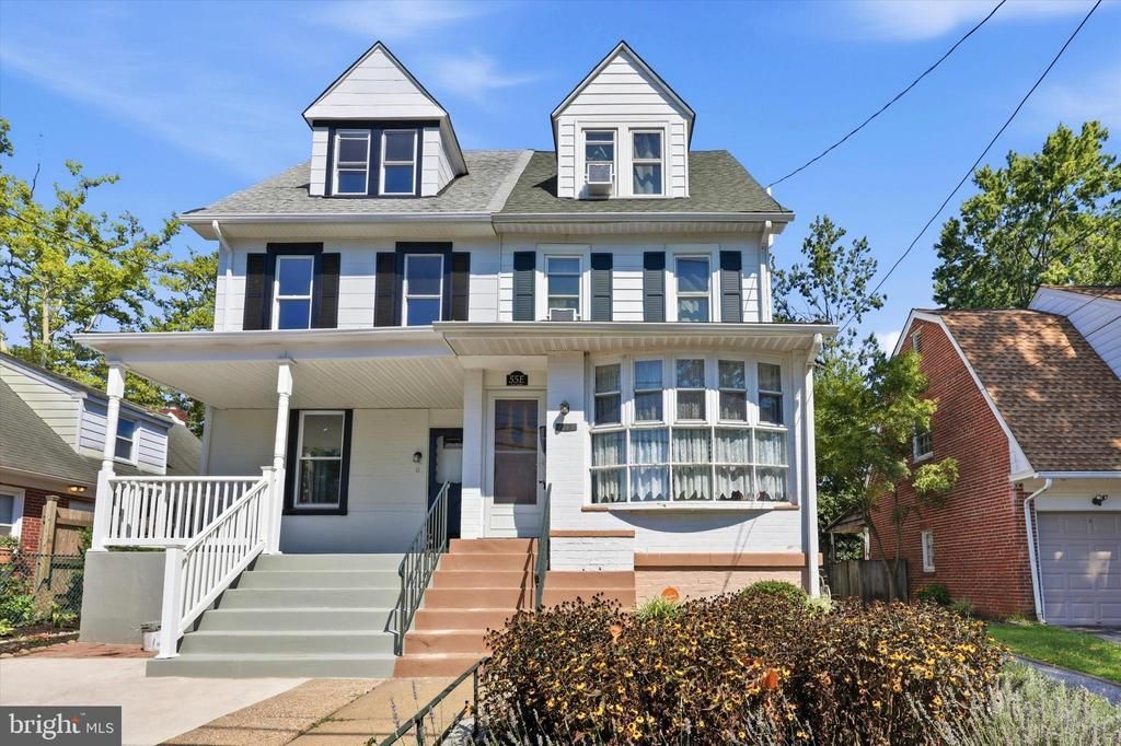 55 E ESSEX AVENUE, LANSDOWNE, PA 19050