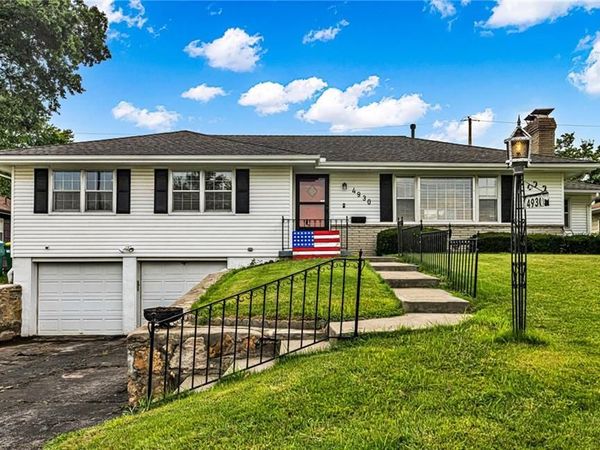 4930 Waverly Avenue, Kansas City, KS 66104