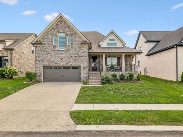 2012 Wt Chandler Blvd, Gallatin, TN 37066