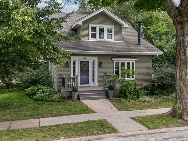 310 Hall Avenue , Lowden, IA 52255
