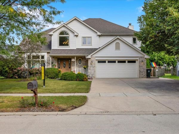 236 Isleview Drive, Oswego, IL 60543