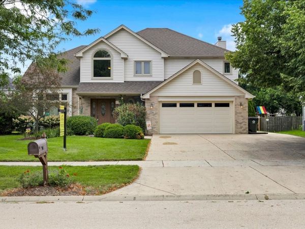 236 Isleview Drive , Oswego, IL 60543