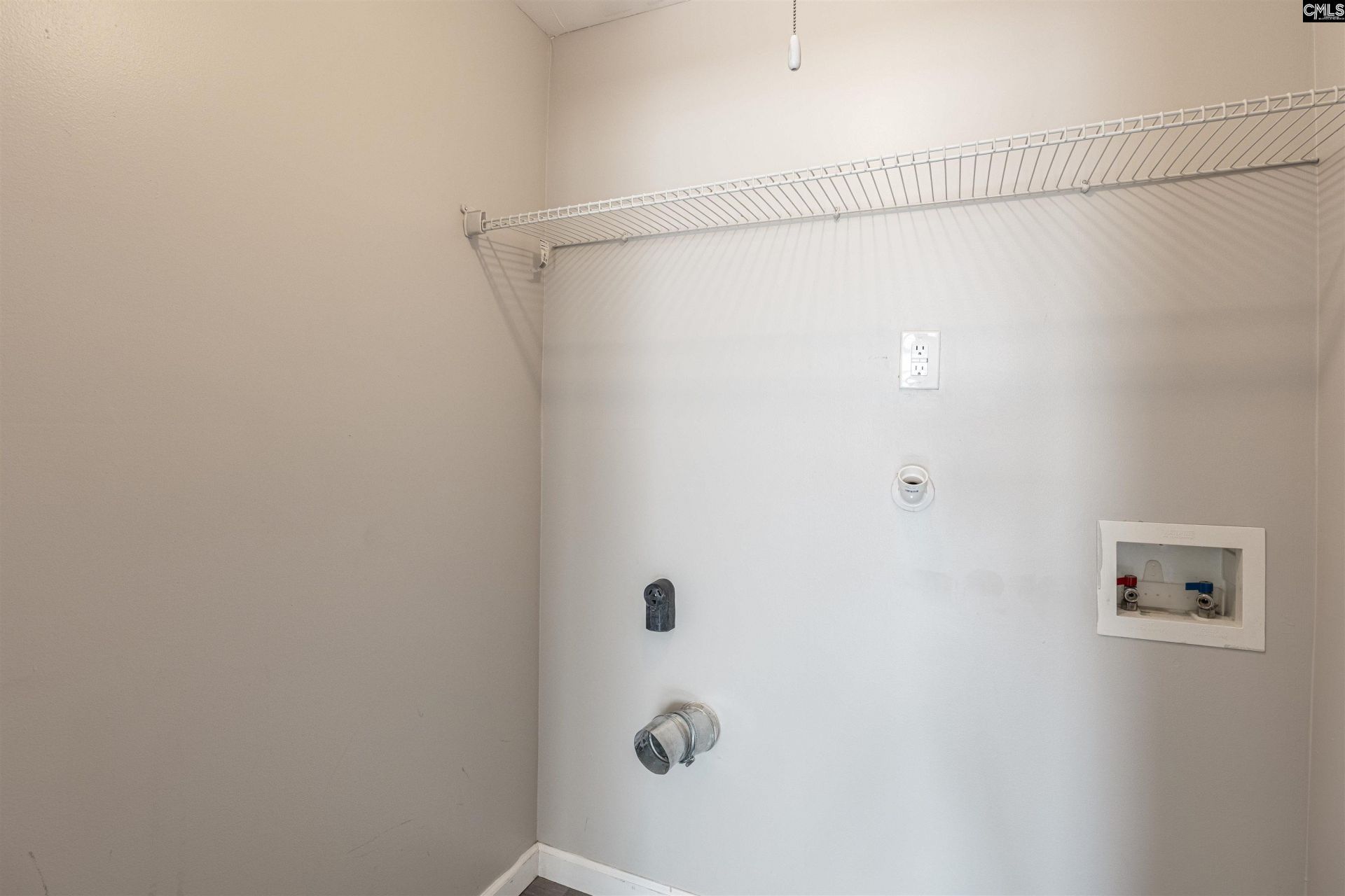 1115 Hancock Street Photo 18