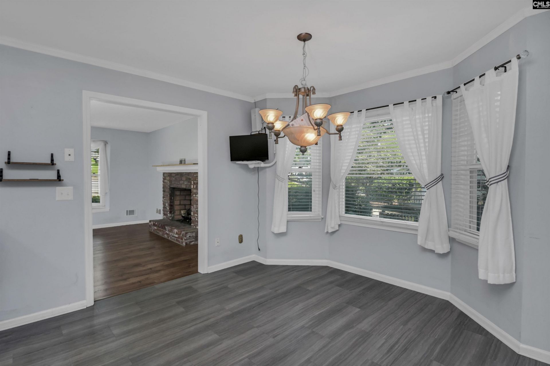 201 Cranewater Drive Photo 7
