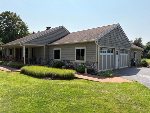 453 Palmer Road , Churchville, NY 14428