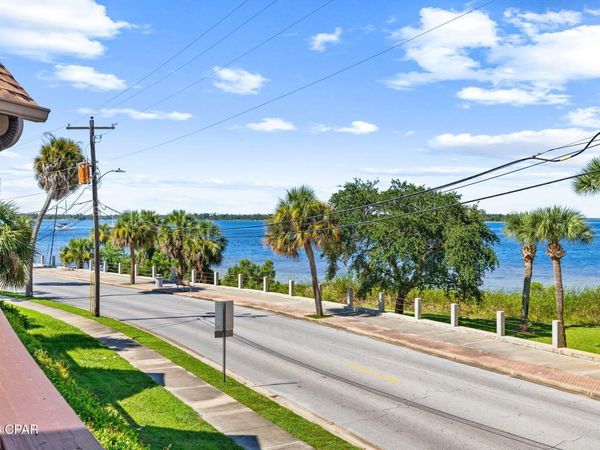 401 E Beach Drive, Unit B1, Panama City, FL 32401