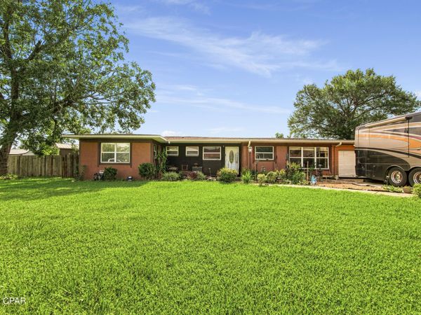2350 Cincinnati Avenue, Panama City, FL 32405