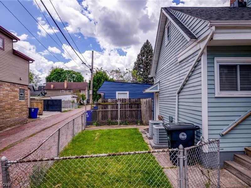 3301 Hancock Avenue, Unit Up, Cleveland, OH 44113 Photo 22