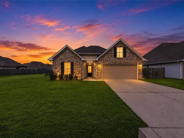 60342 SUNSET OAK Boulevard, Lacombe, LA 70445