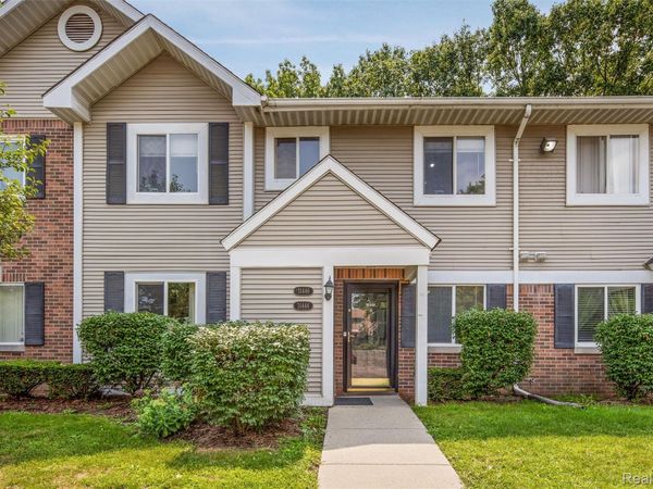31444 Orchard Creek, Farmington Hills, Mi 48334