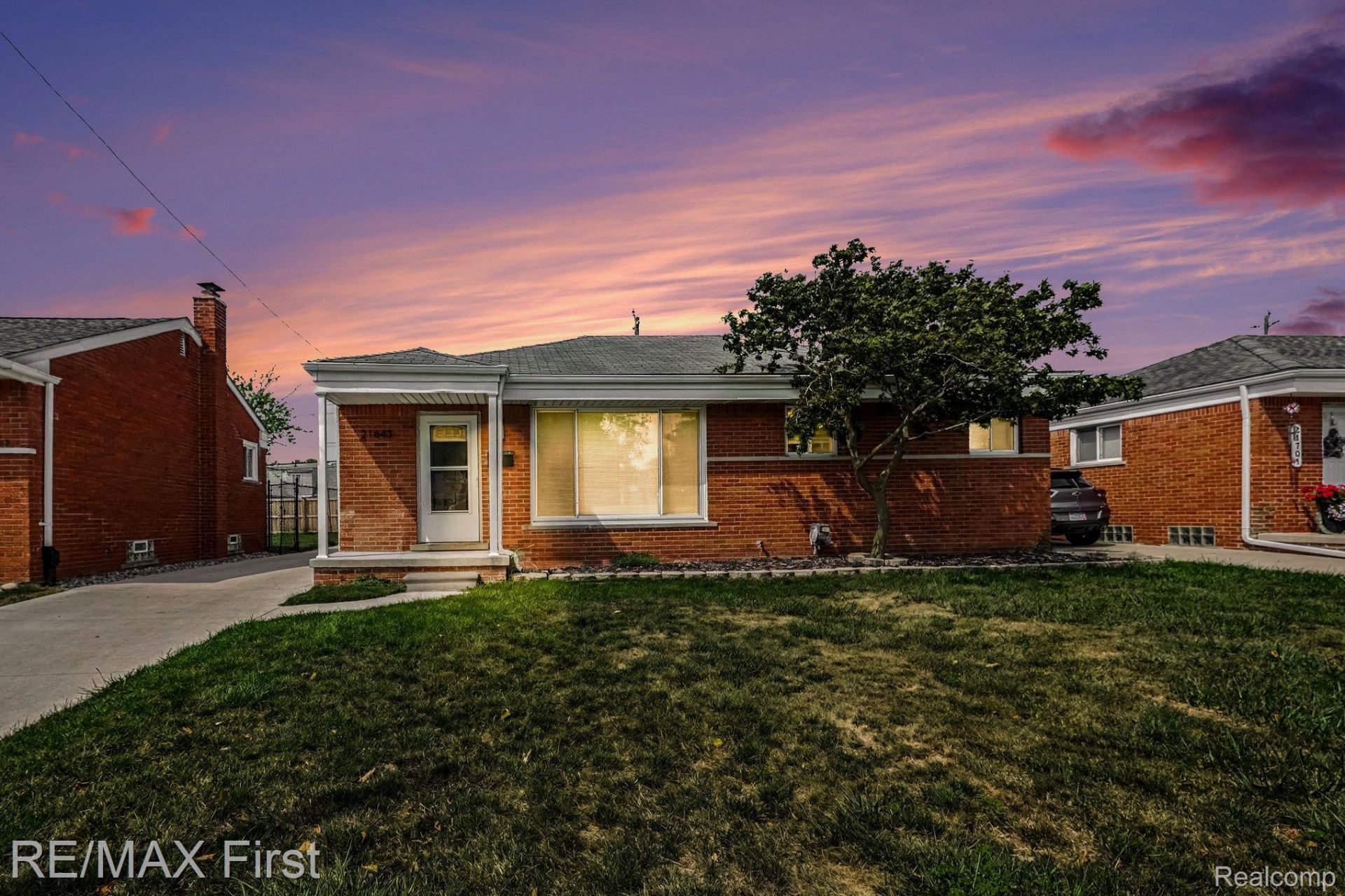21643 Visnaw Street, Saint Clair Shores, Mi 48081 Main Photo