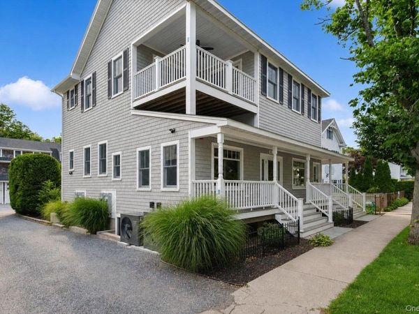 413 1st Street , Greenport, NY 11944
