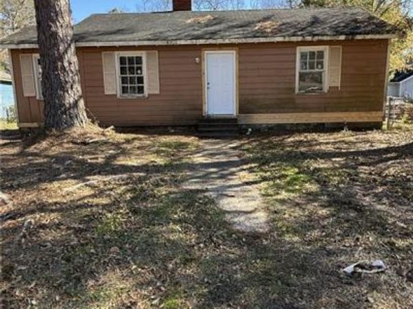 1019 Colonial Court, Mobile, AL 36606