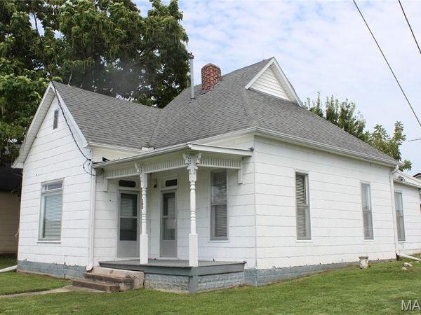 205 Georgia Street , Perry, MO 63462