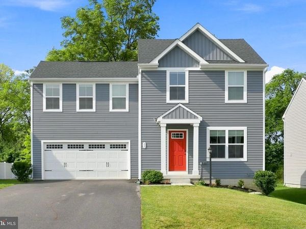 11 CHARLOTTE STREET, HAGERSTOWN, MD 21740