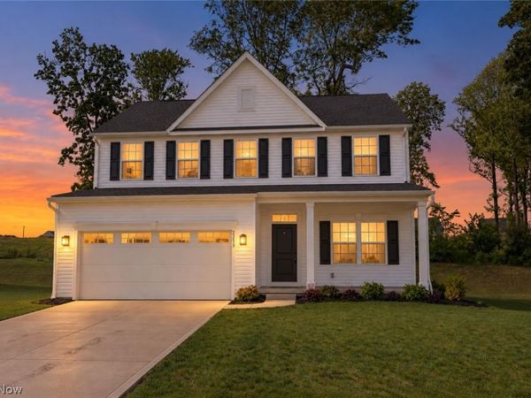 2293 Monaco Street NW, Uniontown, OH 44685