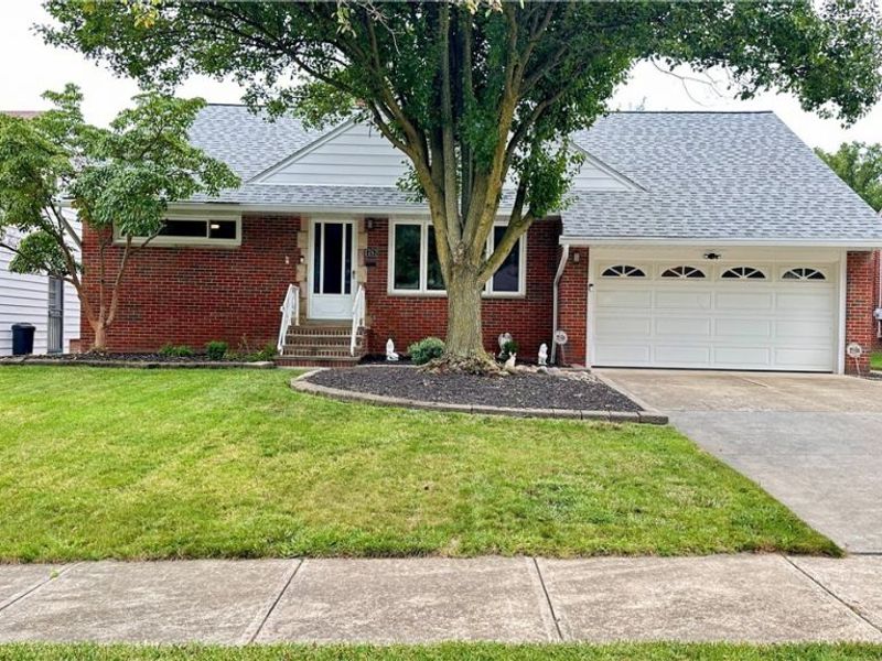 1787 E 227th Street, Euclid, OH 44117 Photo 1