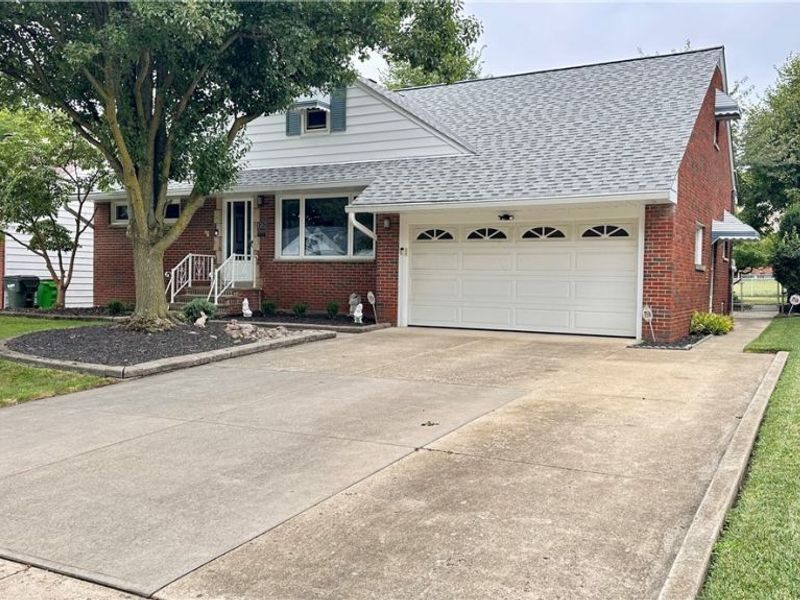 1787 E 227th Street, Euclid, OH 44117 Photo 2