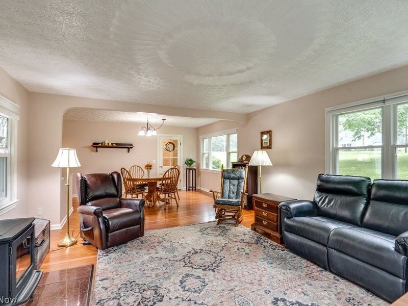 4033 State Road, Akron, OH 44319 Photo 5