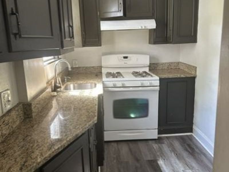 505 6th Street, Campbell, OH 44405 Photo 4