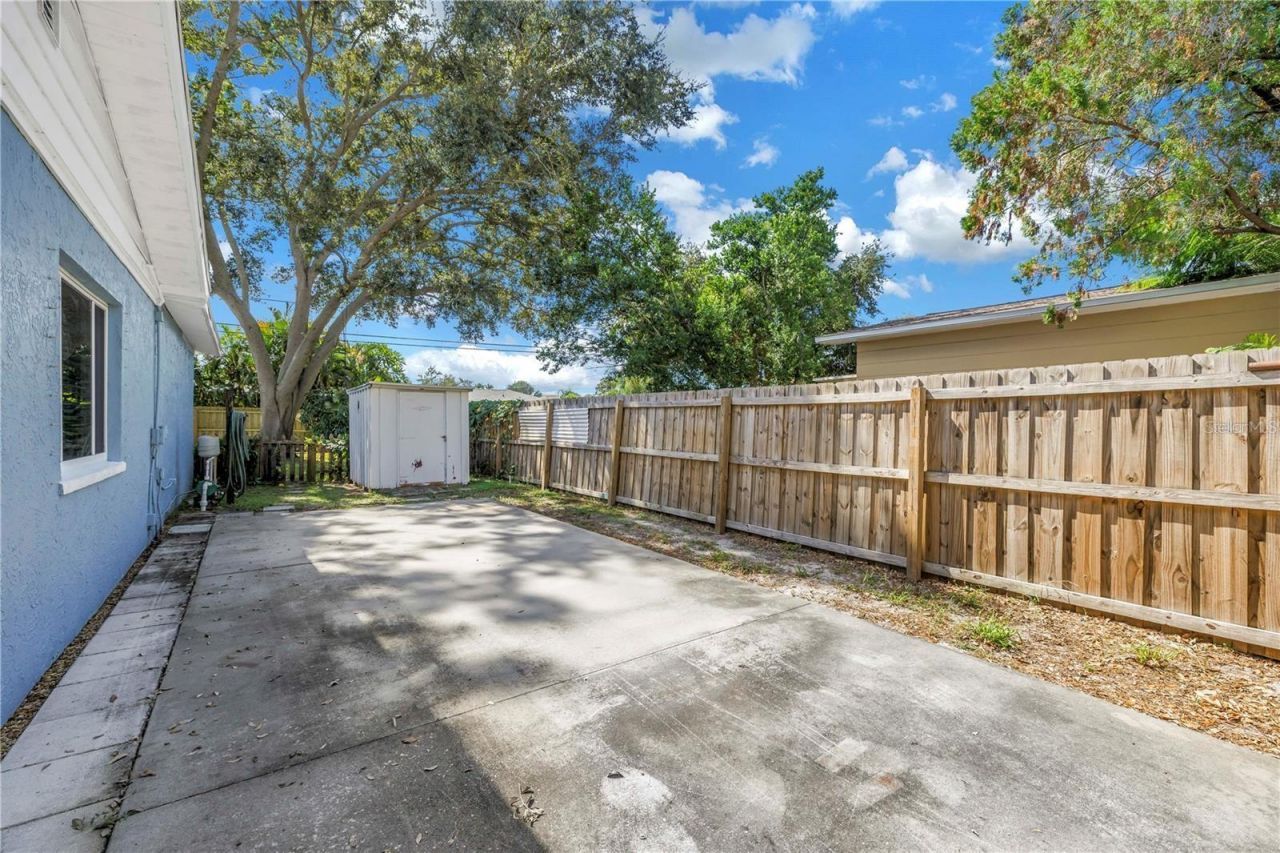 6144 2nd Avenue N, Saint Petersburg, FL 33710 Photo