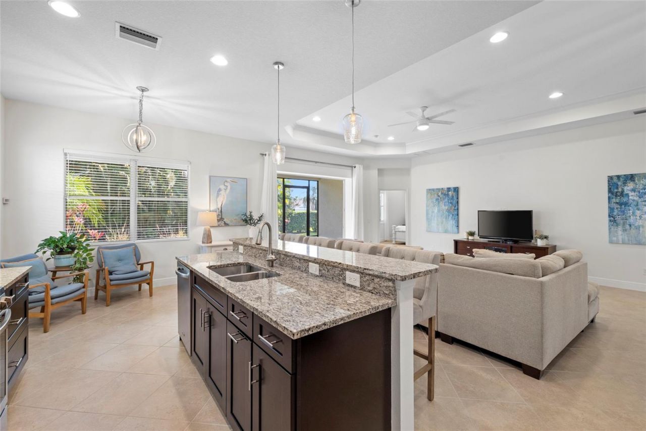 4623 Claremont Park Drive , Bradenton, FL 34211 Photo