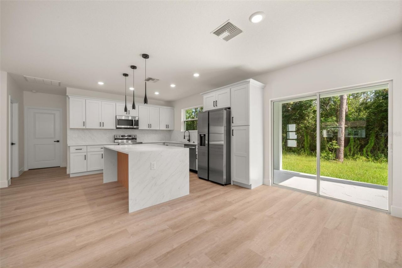 8725 Capilla Street , Sebring, FL 33872 Photo