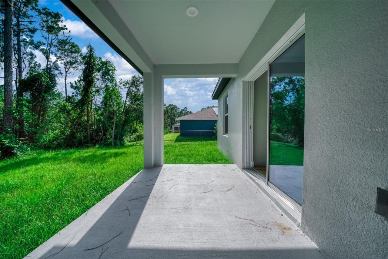 8725 Capilla Street , Sebring, FL 33872 Photo