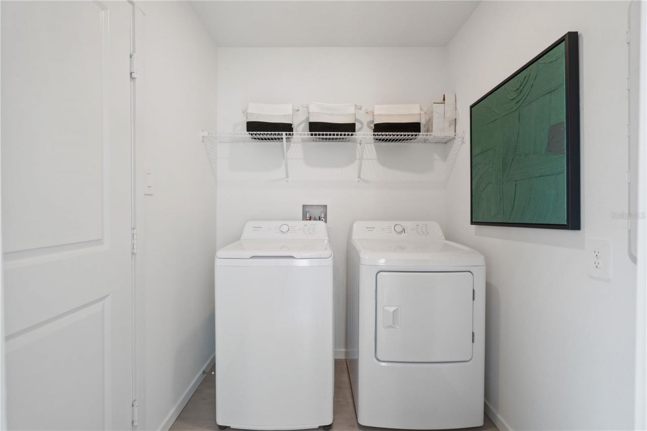 273 Ceramic Court , Groveland, FL 34736 Photo