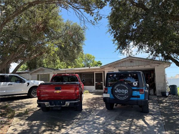 5136 MECASLIN DRIVE , NEW PORT RICHEY, FL 34652