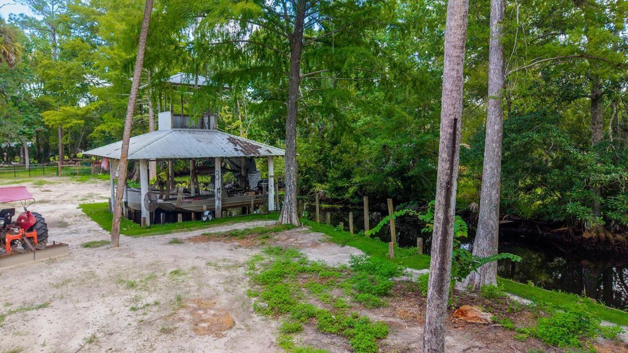000 SE 376th Street, Suwannee, FL 32692 Photo