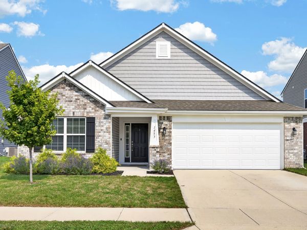 1453 Willow Tree Lane , Sheridan, IN 46069