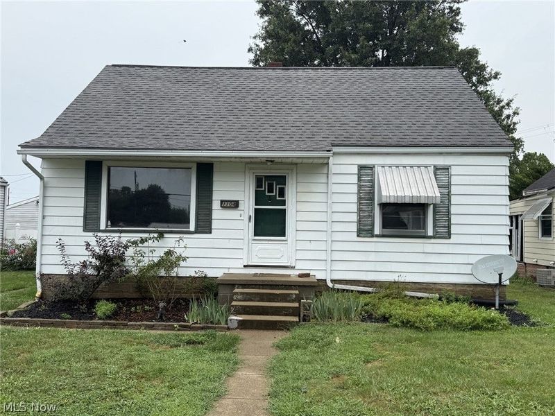 1104 Vine Street, Coshocton, OH 43812 Photo 1