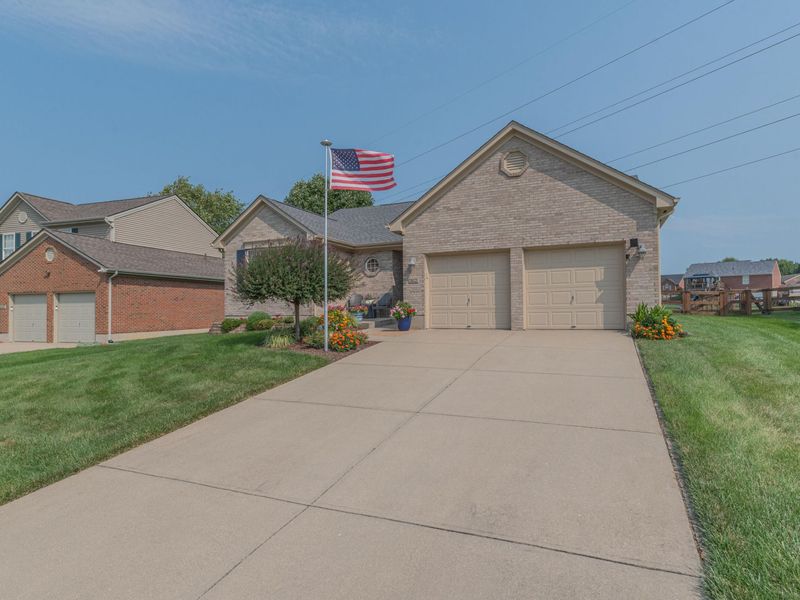 6396 Deermeade Drive, Florence, KY 41042 Photo 4
