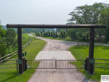260 S Woodland Court, Fremont, NE 68025