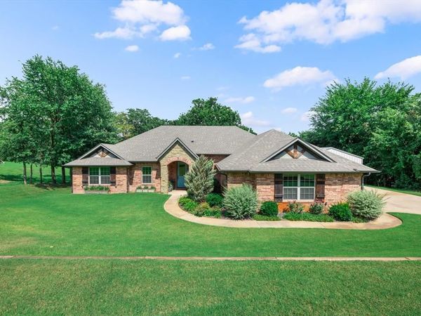 14220 Red Oak Drive, Edmond, OK 73034