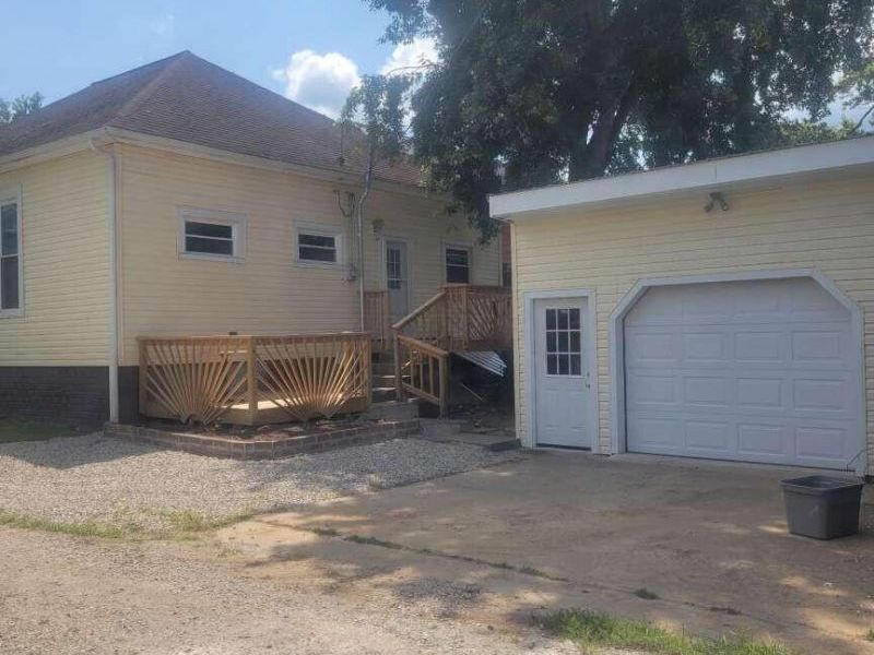 30 Madison Street , Glouster, OH 45732 Photo 2